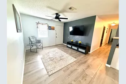 1902 Cline Street, Goldthwaite, TX 76844 - Photo 2
