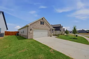 1201 Colca Dr, Springtown, TX 76082 - Photo 4
