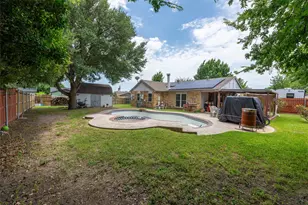 6700 Sunnybank Dr, Fort Worth, TX 76137 - Photo 2