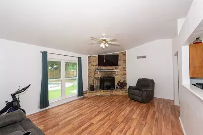 6700 Sunnybank Drive, Fort Worth, TX 76137 - Photo 10