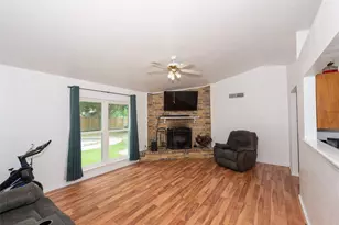 6700 Sunnybank Dr, Fort Worth, TX 76137 - Photo 10
