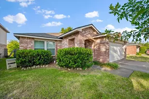 5504 Camarillo Dr, Fort Worth, TX 76244 - Photo 2