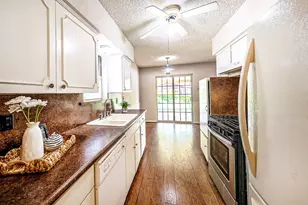 734 Kingswood Ave, Richardson, TX 75080 - Photo 8