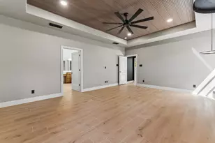 3884 County Rd 401, Alvarado, TX 76009 - Photo 6