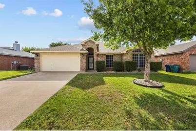 128 Jennings Drive, Waxahachie, TX 75165 - Photo 1