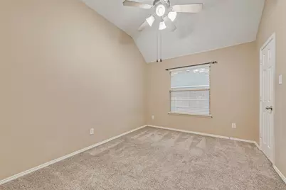 5512 Lavaca Road, Grand Prairie, TX 75052 - Photo 14