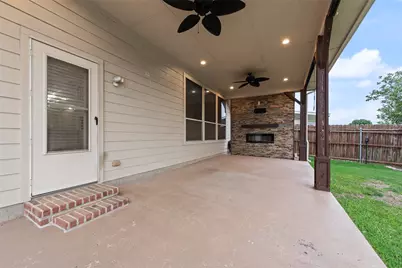 5512 Lavaca Road, Grand Prairie, TX 75052 - Photo 4