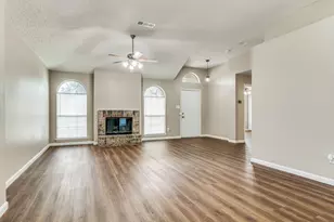 2105 Emerald Oaks, Mesquite, TX 75181 - Photo 2