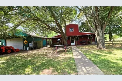 9770 County Road 2514, Eustace, TX 75124 - Photo 2