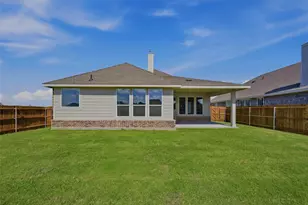 901 Silverleaf Dr, Ennis, TX 75119 - Photo 30