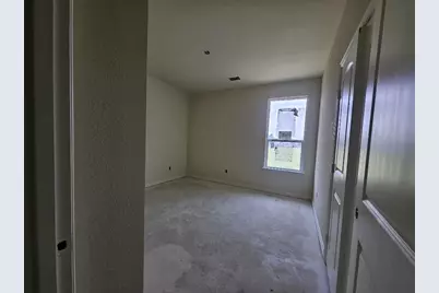 901 Silverleaf Drive, Ennis, TX 75119 - Photo 10