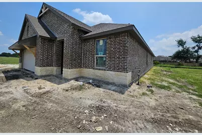 813 Silverleaf Drive, Ennis, TX 75119 - Photo 4