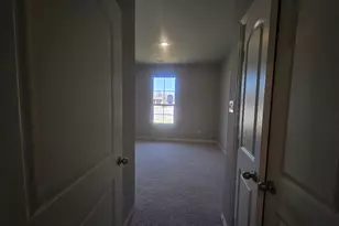 813 Silverleaf Dr, Ennis, TX 75119 - Photo 8