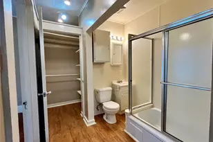 1002 Gregg St, Denton, TX 76201 - Photo 6