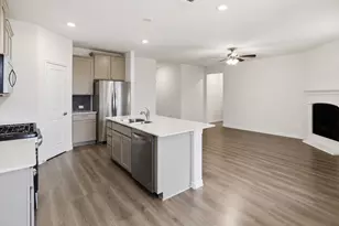 10407 Twisting Spgs Dr, Aubrey, TX 76227 - Photo 6