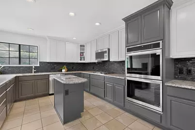 3900 N Shadycreek Drive, Arlington, TX 76013 - Photo 14