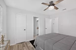 3900 N Shadycreek Dr, Arlington, TX 76013 - Photo 30