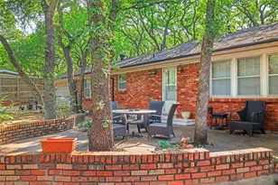 1716 Jacqueline Ct, Fort Worth, TX 76112 - Photo 2