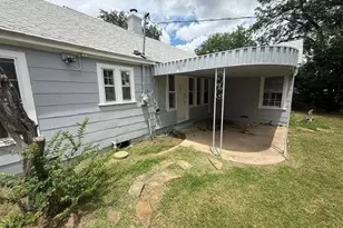 2404 Fairway Dr, Fort Worth, TX 76119 - Photo 14