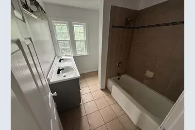 2404 Fairway Drive, Fort Worth, TX 76119 - Photo 6