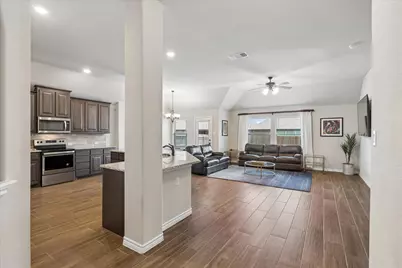 4137 Snowberry Lane, Fort Worth, TX 76036 - Photo 6