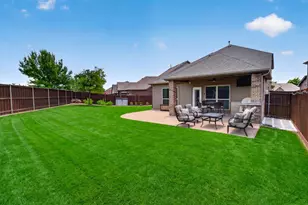324 Brazoria Ln, McKinney, TX 75071 - Photo 2