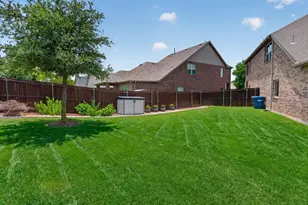 324 Brazoria Ln, McKinney, TX 75071 - Photo 32