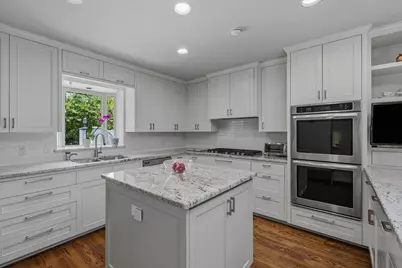 2209 Canterbury Drive, Westover Hills, TX 76107 - Photo 14