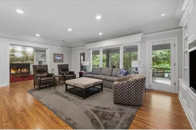 2209 Canterbury Drive, Westover Hills, TX 76107 - Photo 10