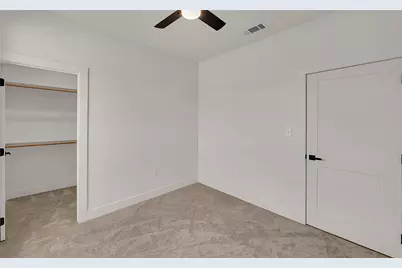 806 S Avenue Q, Clifton, TX 76634 - Photo 34