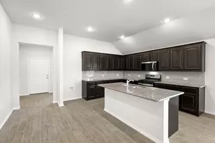 2817 Hay Ln, Midlothian, TX 76065 - Photo 2