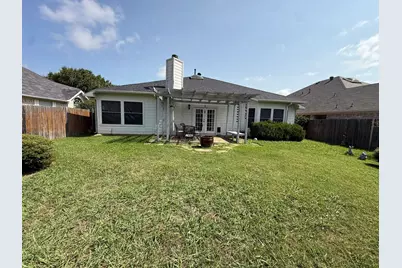 1202 Golden View Court, Arlington, TX 76001 - Photo 20