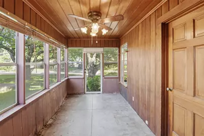 2307 Lawndale Drive, Dallas, TX 75211 - Photo 26