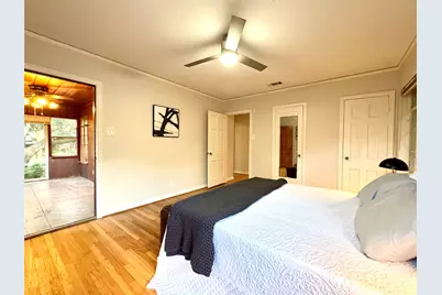 2307 Lawndale Drive, Dallas, TX 75211 - Photo 16