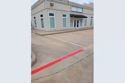 1905 W Ennis Avenue #301, Ennis, TX 75119 - Photo 2