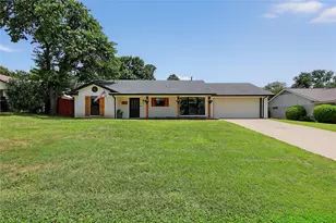 2917 Cresthaven Dr, Grapevine, TX 76051 - Photo 2