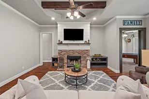 104 Lagrange Ct, Weatherford, TX 76088 - Photo 12