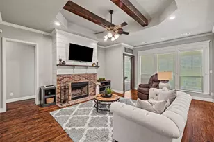 104 Lagrange Ct, Weatherford, TX 76088 - Photo 10