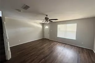 416 Heritage Dr, Crowley, TX 76036 - Photo 4