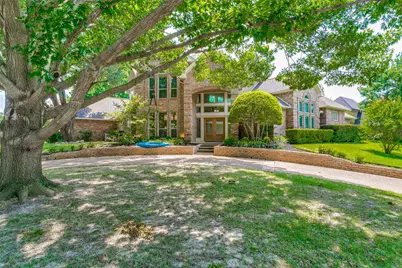 4313 Pembrooke Parkway N, Colleyville, TX 76034 - Photo 2