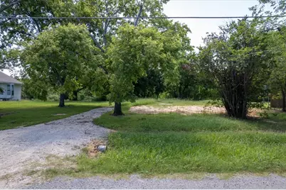 704 N Denison Street, Bells, TX 75414 - Photo 18