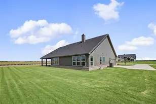 181 Sunny Side Rd, Valley View, TX 76272 - Photo 32