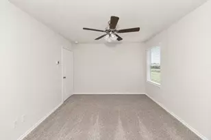 725 Cloverwood Dr, Princeton, TX 75407 - Photo 30