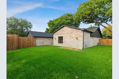2813 Staffordshire Drive, Carrollton, TX 75007 - Photo 30
