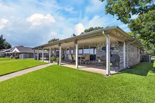 1803 Chisec Ct, Granbury, TX 76048 - Photo 32