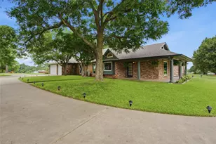 152 Fox Rd, Weatherford, TX 76088 - Photo 4