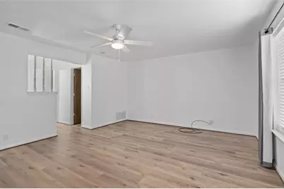 301 E 6th Street, Krum, TX 76249 - Photo 8