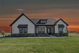 86 Sunny Side Rd, Valley View, TX 76272 - Photo 1
