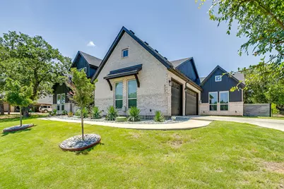673 S Sugartree Drive, Lipan, TX 76462 - Photo 4