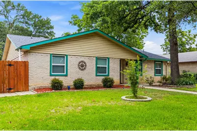 1113 Winterwood Drive, Lewisville, TX 75067 - Photo 2